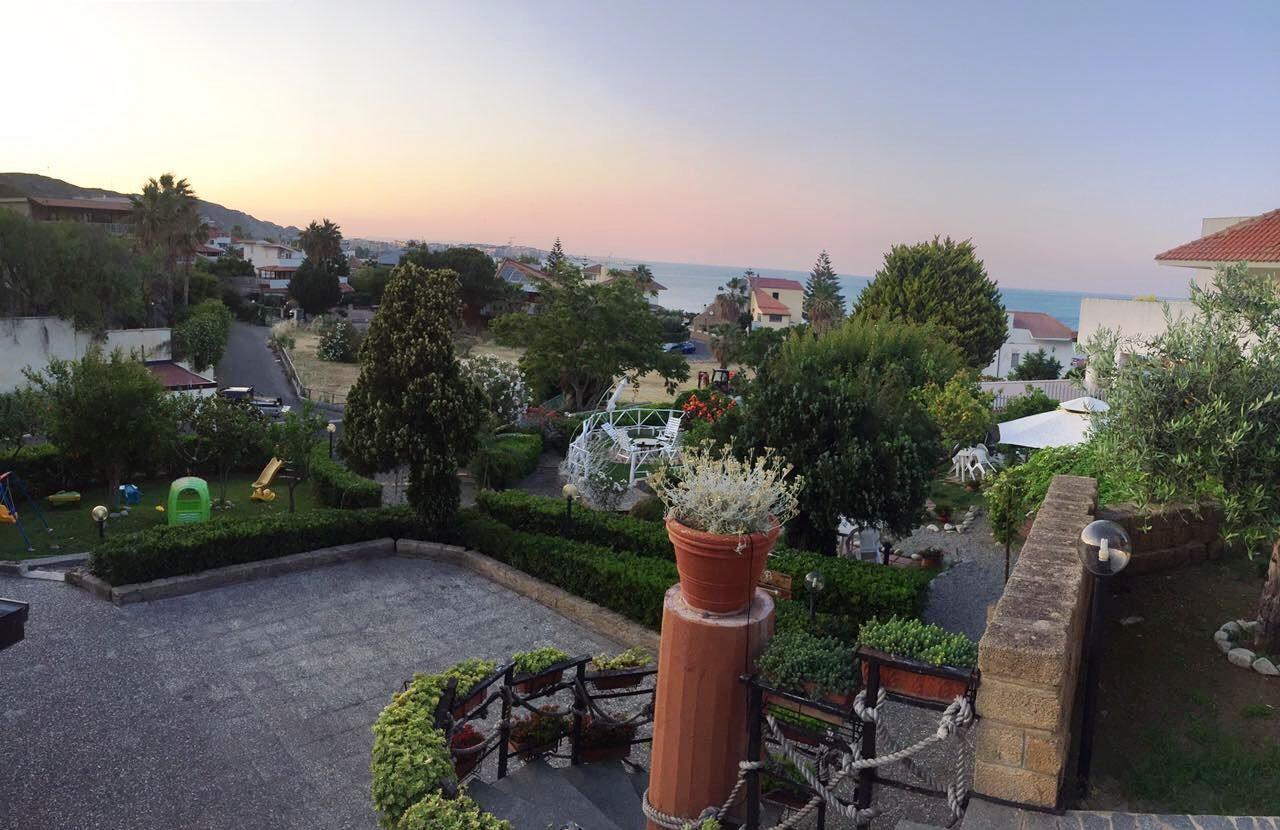 B&B Magna Grecia Crotone Exteriör bild