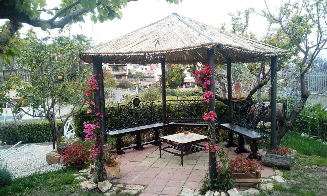B&B Magna Grecia Crotone Exteriör bild
